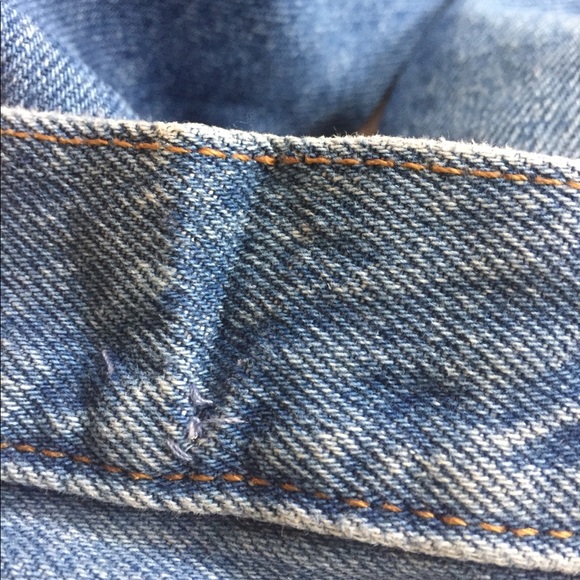 Levi’s 501 The Original Jeans - Picture 4 of 9